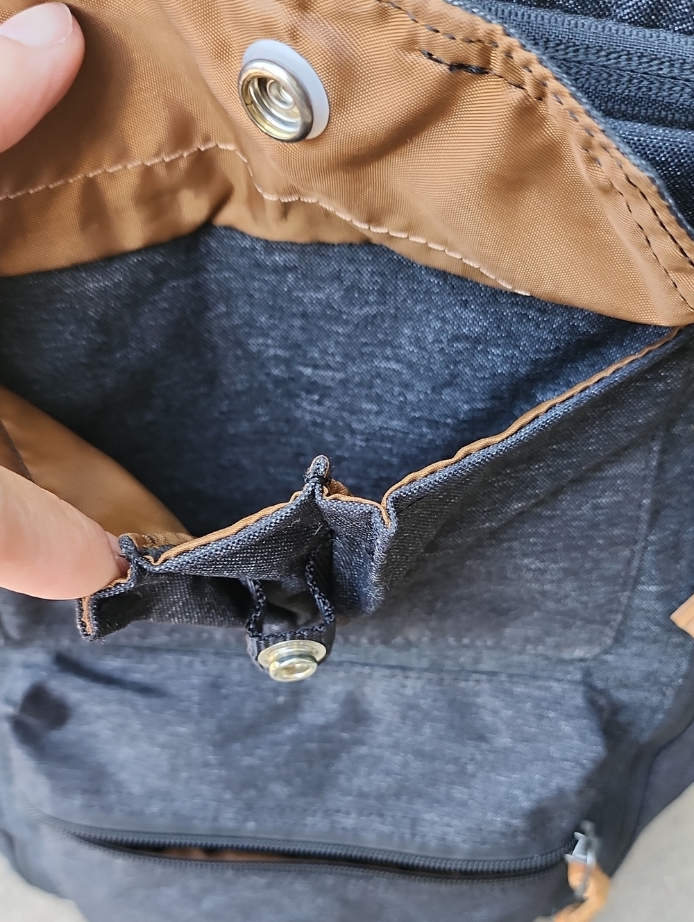Eddie Bauer Rugged Charcoal Backpack - Picture 6 of 17